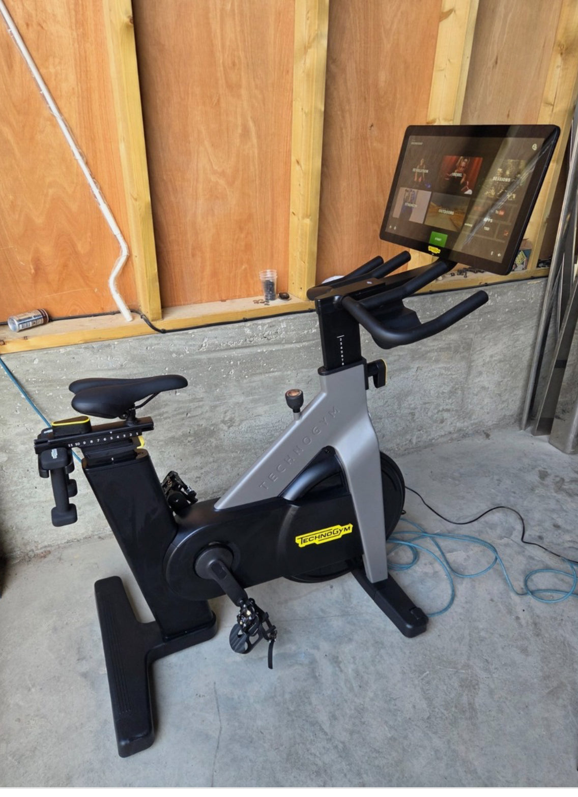 Technogym Interactive Bike Live